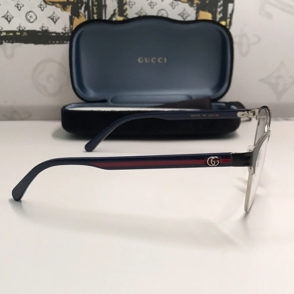 New Authentic Gucci Black Eyeglasses for Men GG0718o 006